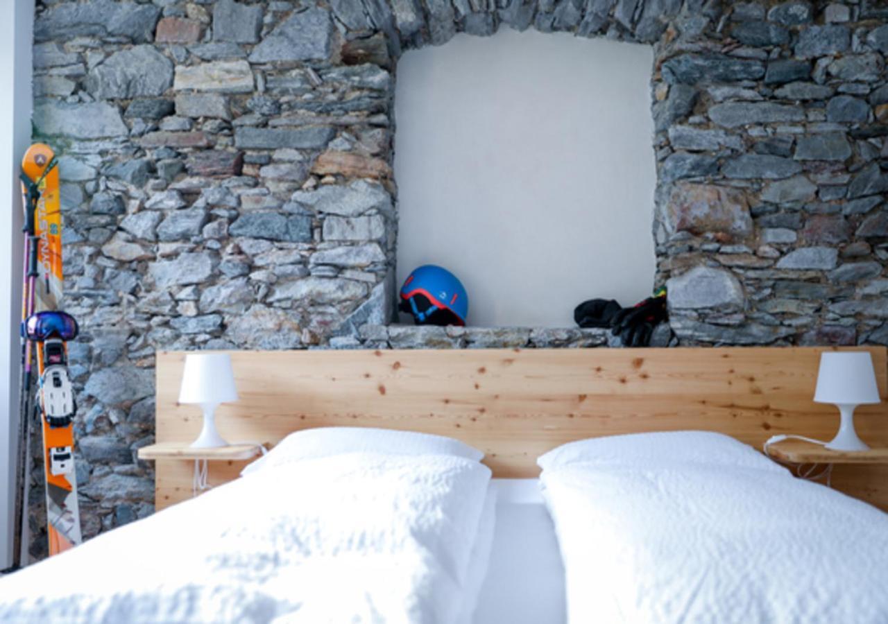 Bed&Bike Tremola San Gottardo Hotel Airolo Ngoại thất bức ảnh