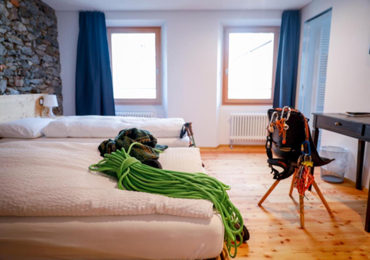 Bed&Bike Tremola San Gottardo Hotel Airolo Ngoại thất bức ảnh