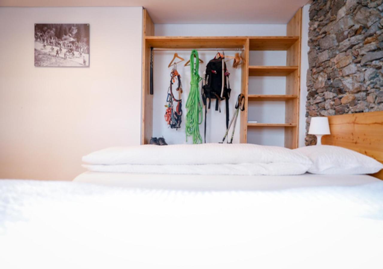 Bed&Bike Tremola San Gottardo Hotel Airolo Ngoại thất bức ảnh
